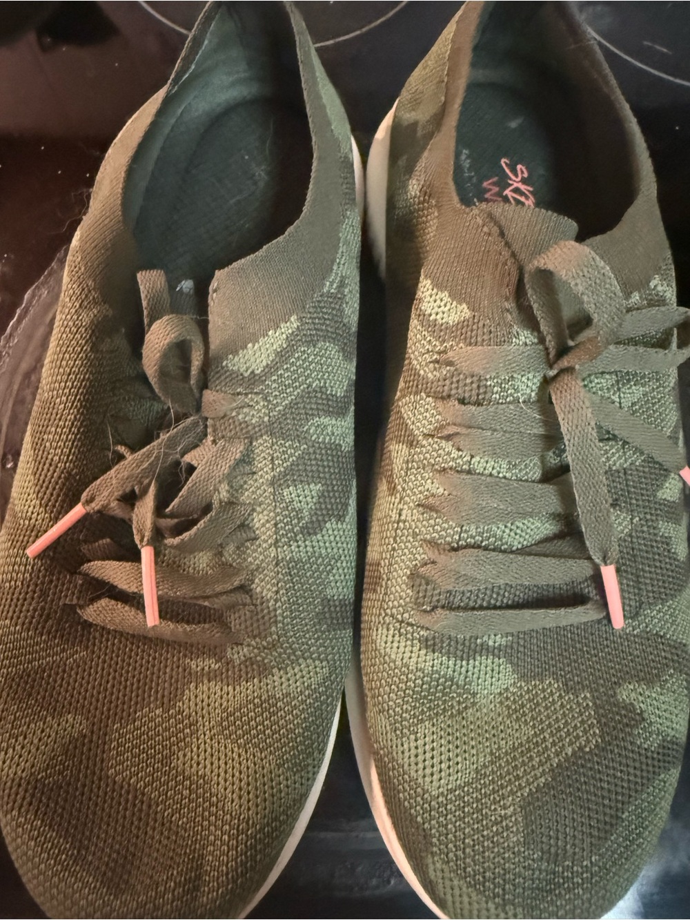 Skechers Olive Green/Camo Knit Lace-Up Women's Sneakers size 8.5